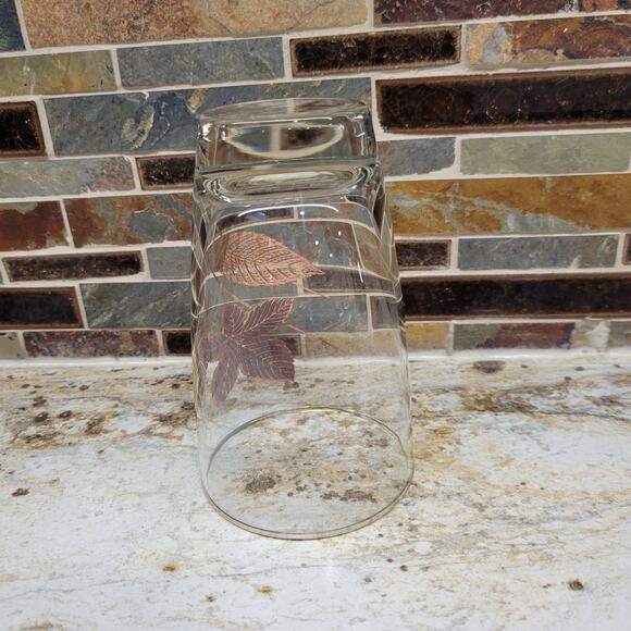 Vintage Gold Leaf Glass Tumbler, Flat Bottom 5-1/4" 14 oz, Mid Century Modern - Picture 2 of 4